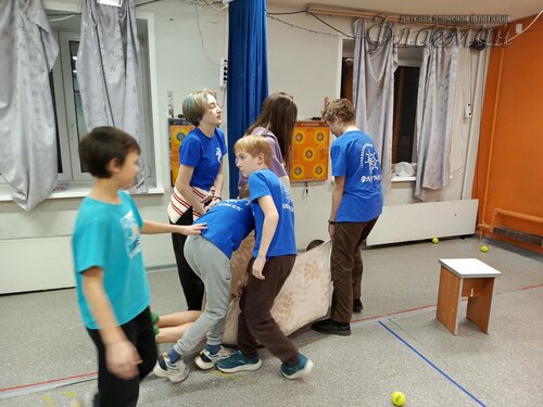 2026-01-03_17-27-10_Tug_IMG_027